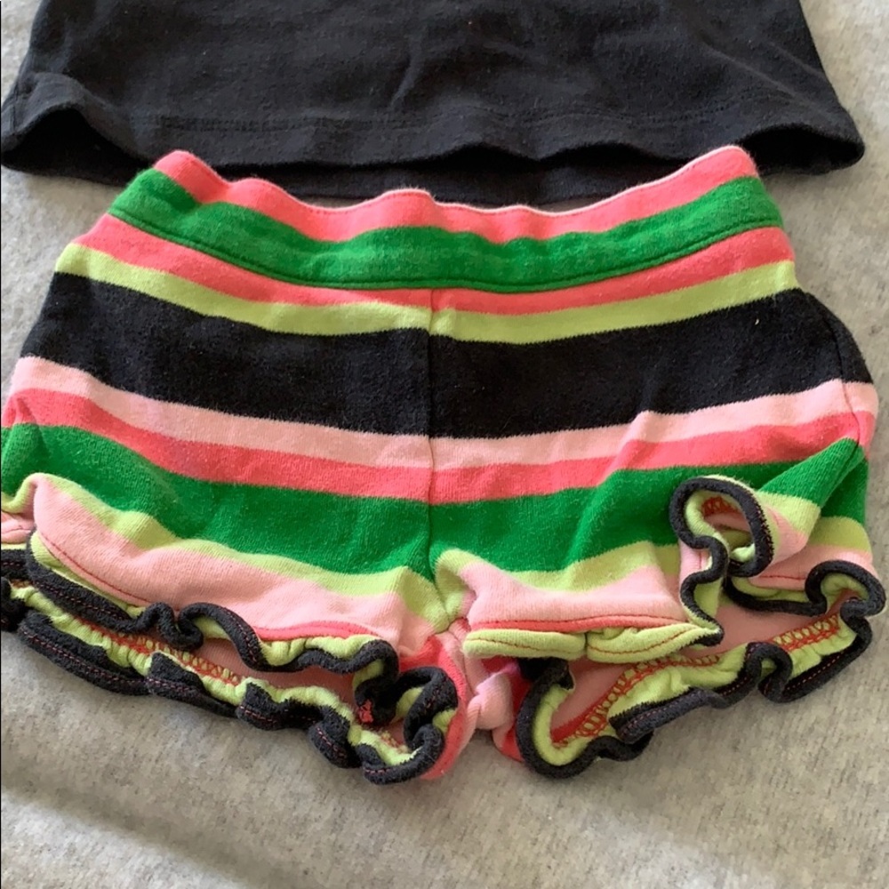 Gymboree Matching Short Set - Picture 3 of 4